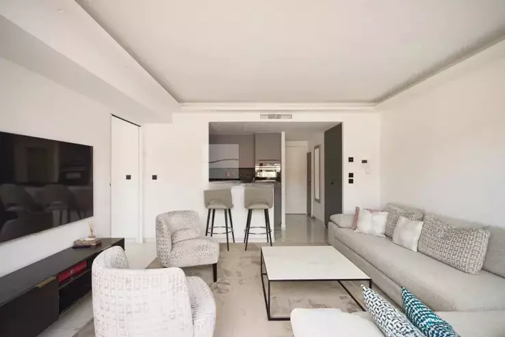 Квартира в Каннах, Франция, 47 м² - фото 2