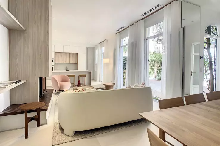 Квартира в Каннах, Франция, 131 м² - фото 2