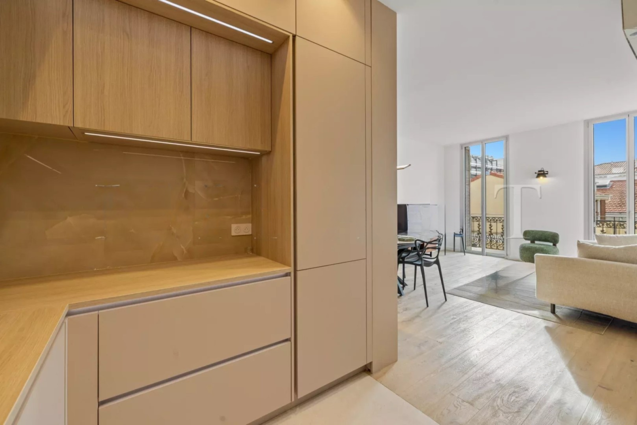 Квартира в Каннах, Франция, 85 м² - фото 5