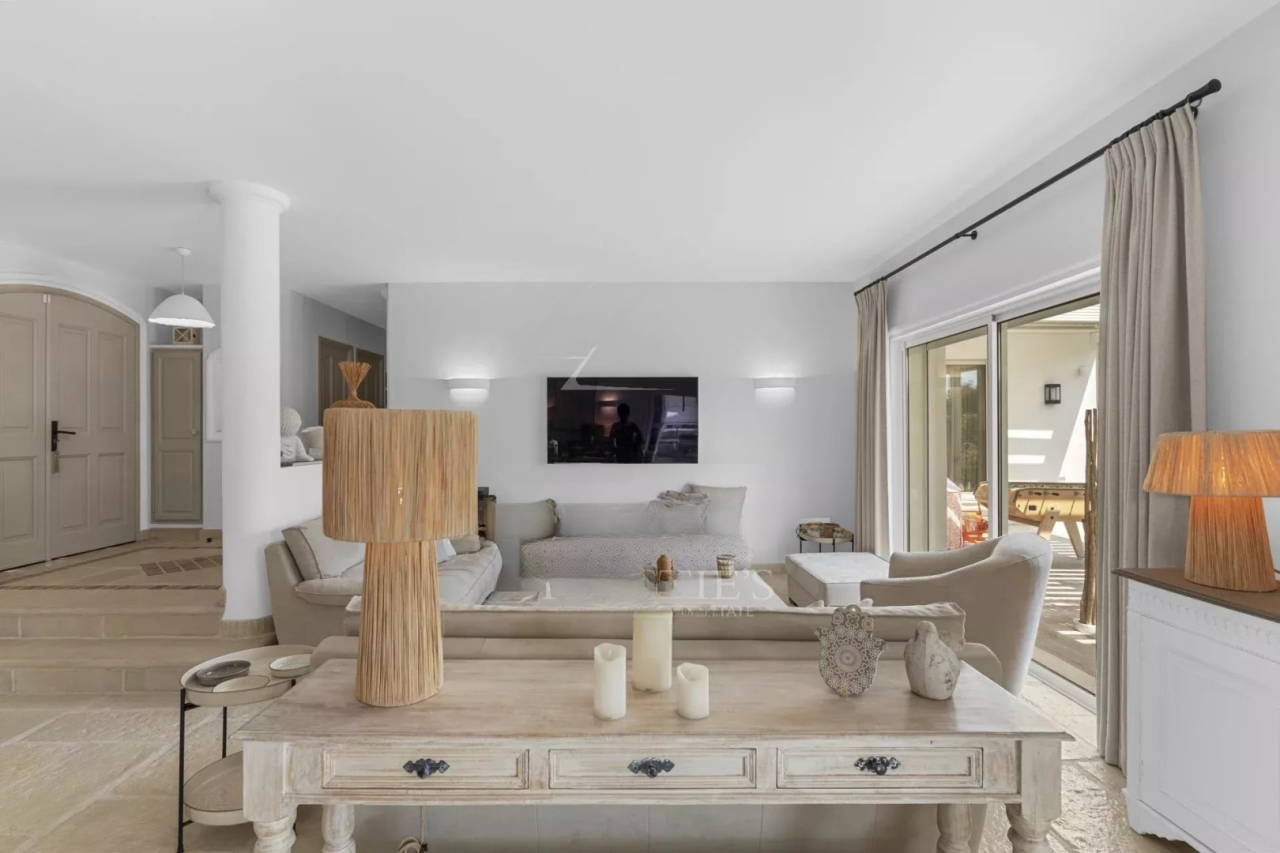 Квартира в Каннах, Франция, 235 м² - фото 6