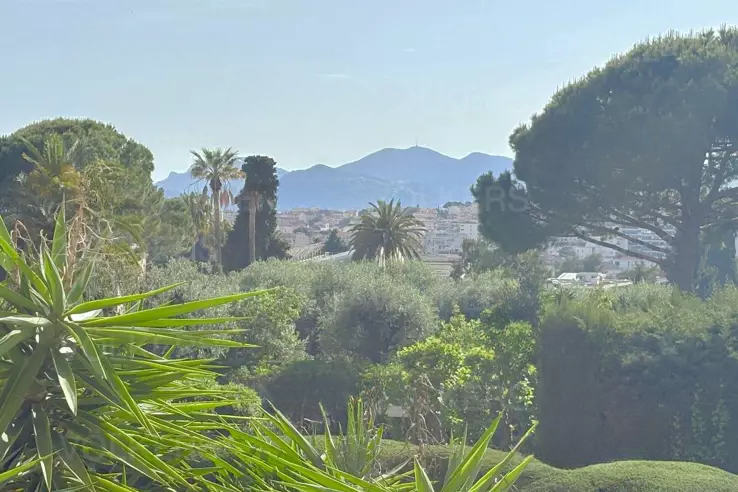 Квартира в Каннах, Франция, 68 м² - фото 3