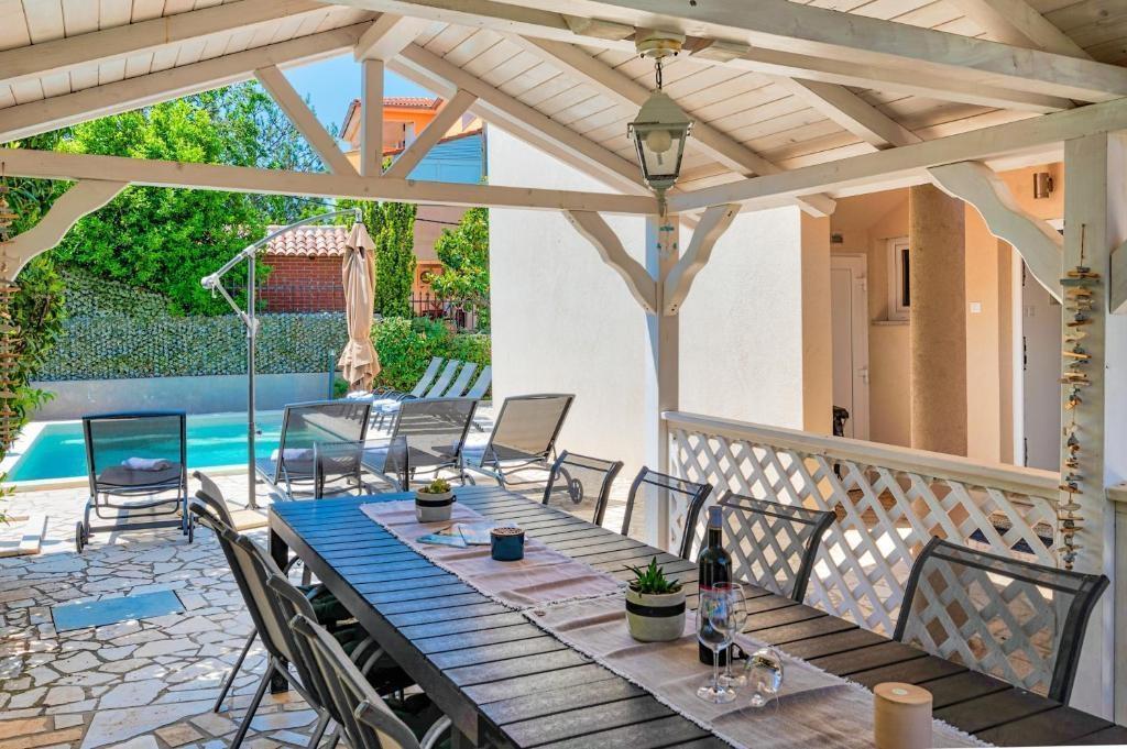 Вилла в Лижняне, Хорватия, 260 м² - фото 2