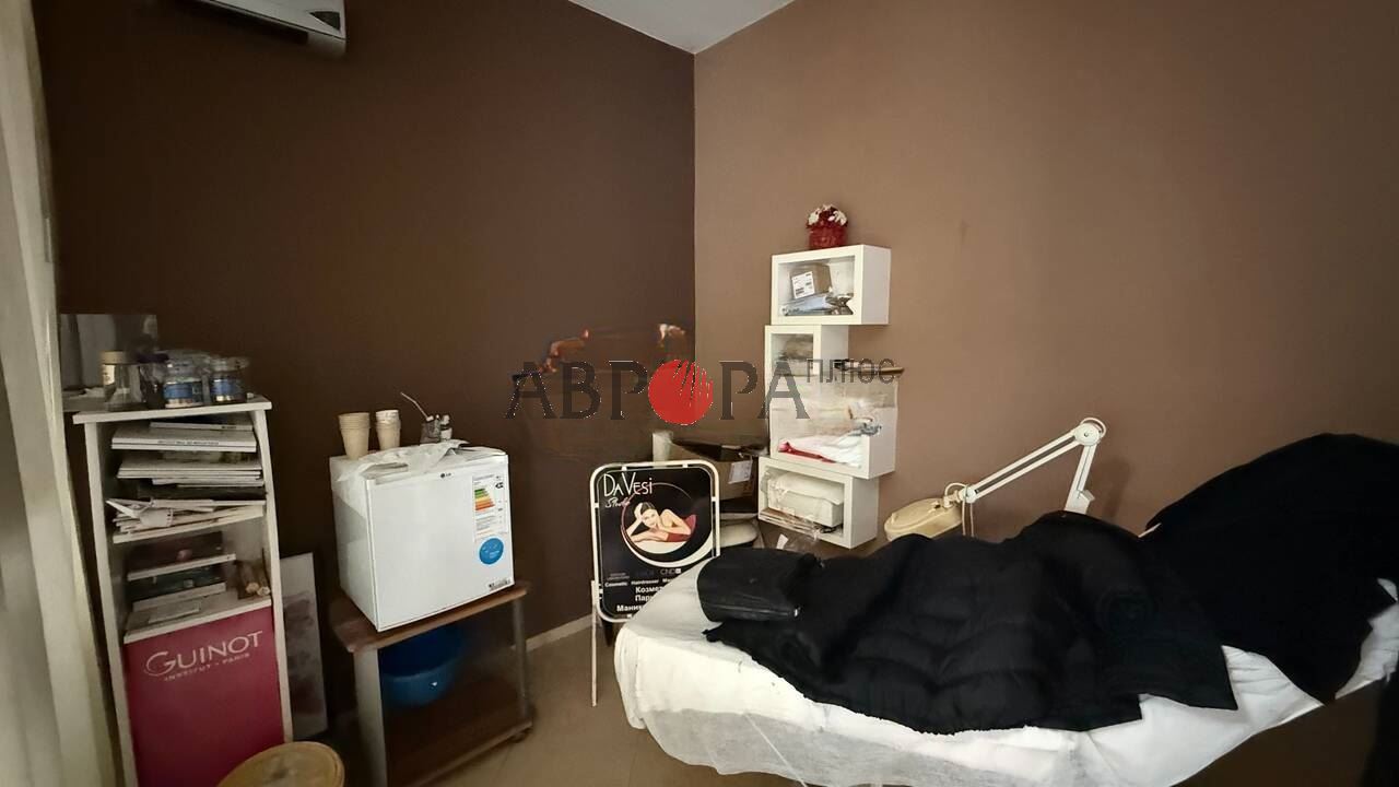 Магазин в Поморие, Болгария, 49 м² - фото 6