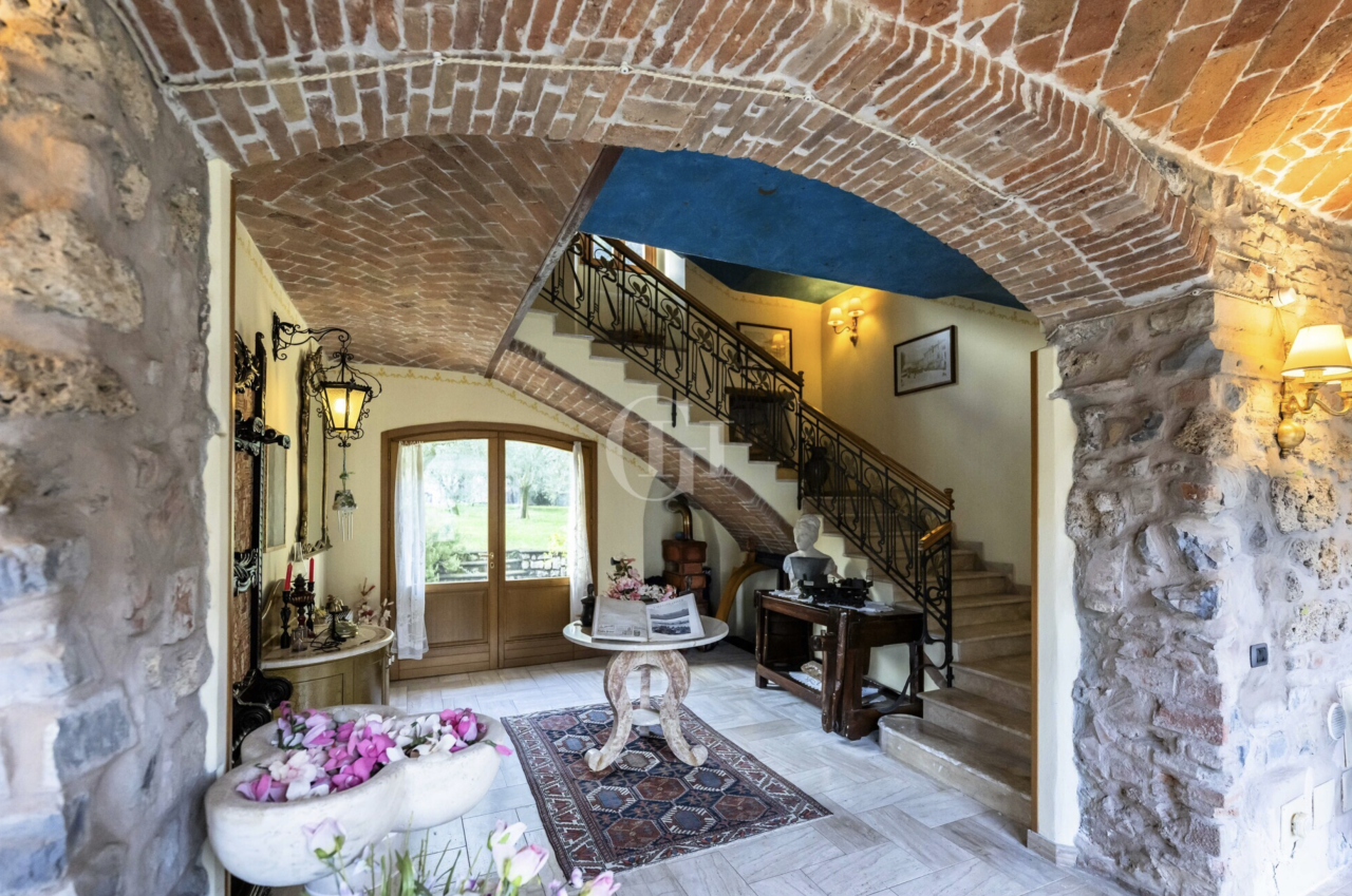 Поместье у озера Изео, Италия, 760 м² - фото 11