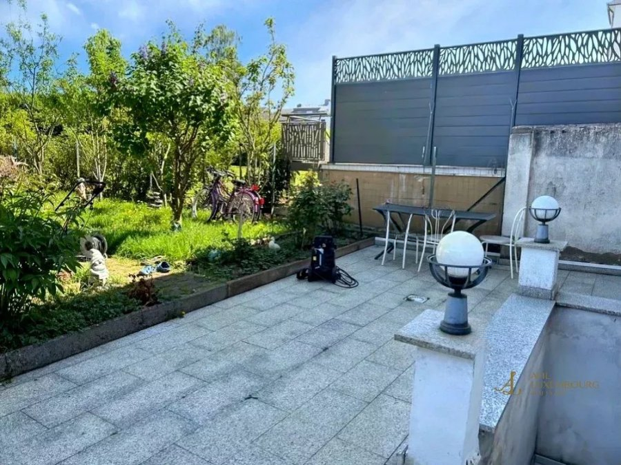 Квартира в Люксембурге, Люксембург, 110 м² - фото 1