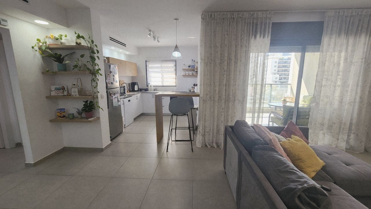 Квартира в Рош-ха-Аине, Израиль, 130 м² - фото 3