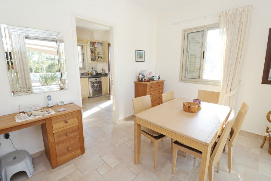 Вилла в Пафосе, Кипр, 262 м² - фото 8