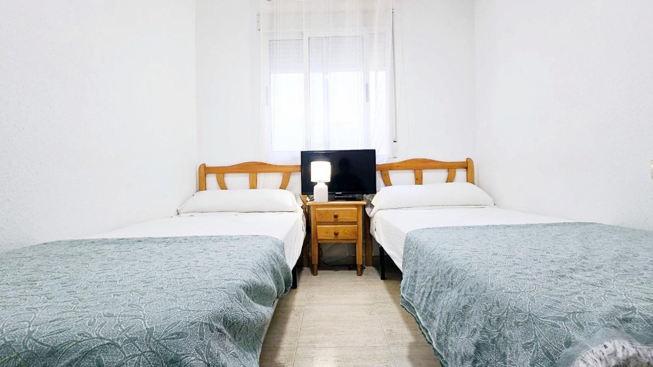 Квартира в Торревьехе, Испания, 65 м² - фото 11