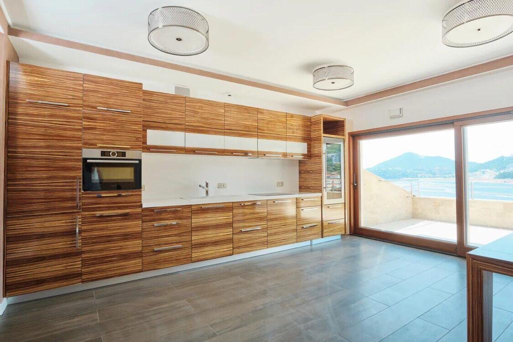 Квартира в Рафаиловичах, Черногория, 350 м² - фото 5