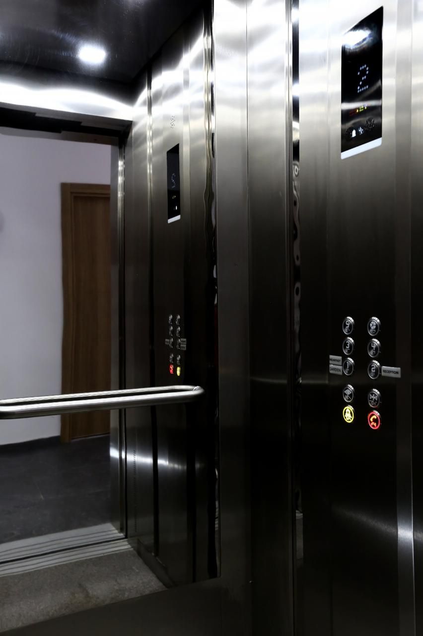 Отель, гостиница в Тбилиси, Грузия, 843 м² - фото 3