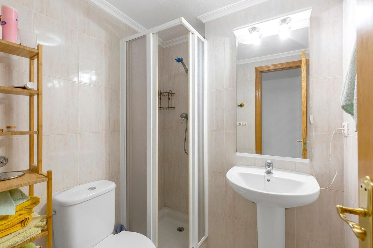 Квартира в Торревьехе, Испания, 81 м² - фото 13