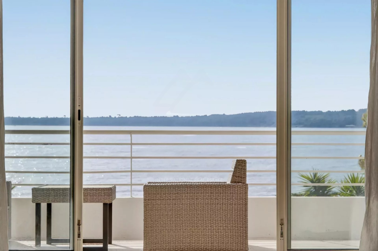 Квартира в Каннах, Франция, 144 м² - фото 1