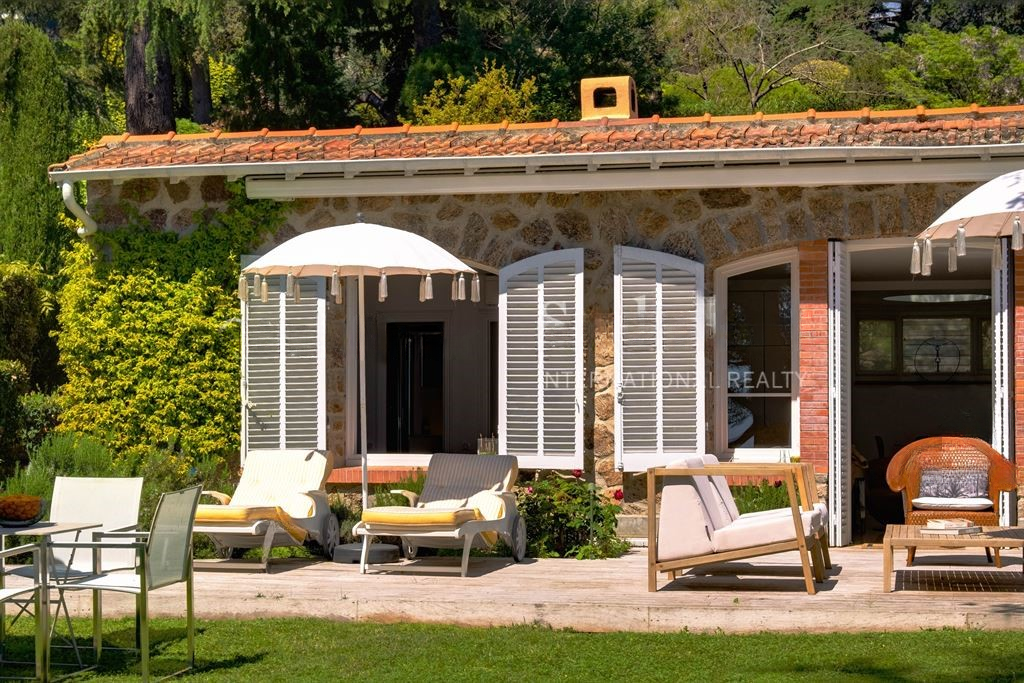 Квартира в Каннах, Франция, 90 м² - фото 1