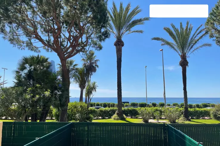 Квартира в Каннах, Франция, 28 м² - фото 1