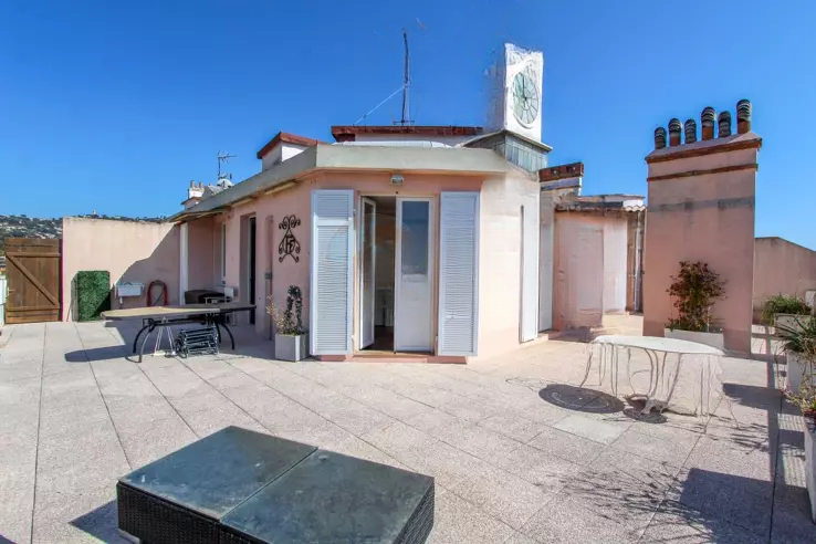 Квартира в Каннах, Франция, 68 м² - фото 1