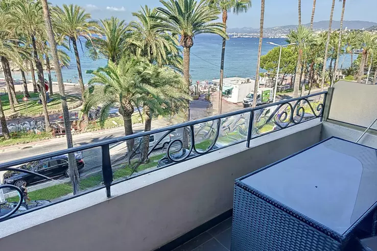 Квартира в Каннах, Франция, 36 м² - фото 1