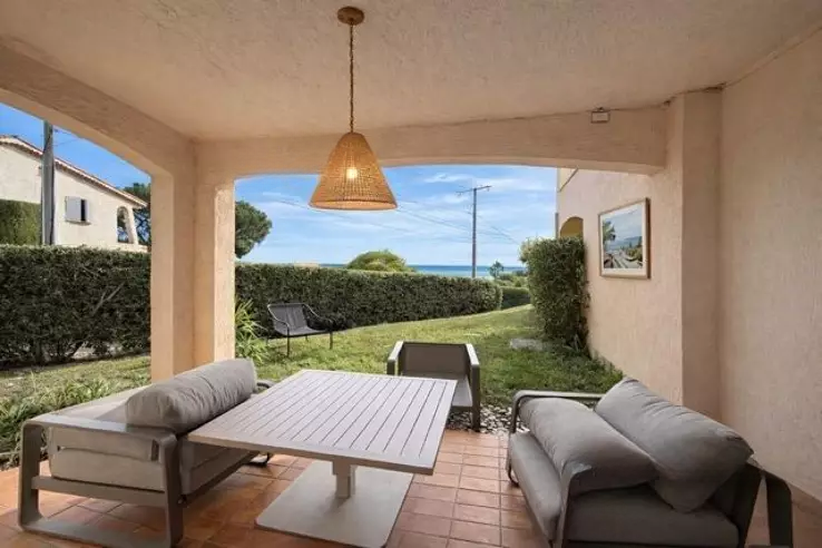 Квартира в Каннах, Франция, 40 м² - фото 1