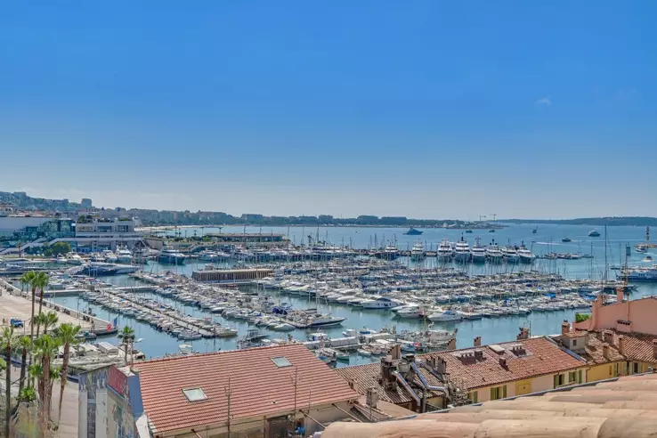 Квартира в Каннах, Франция, 74 м² - фото 1