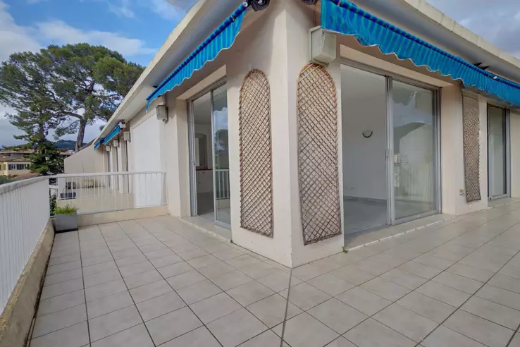 Квартира в Каннах, Франция, 112 м² - фото 1