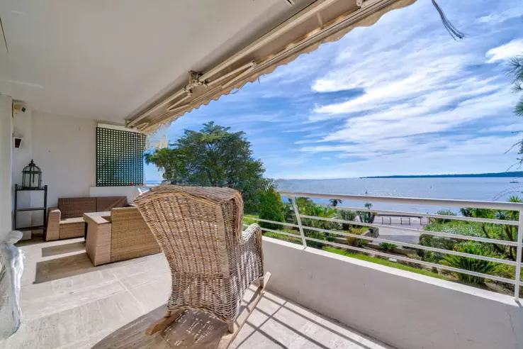 Квартира в Каннах, Франция, 140 м² - фото 1