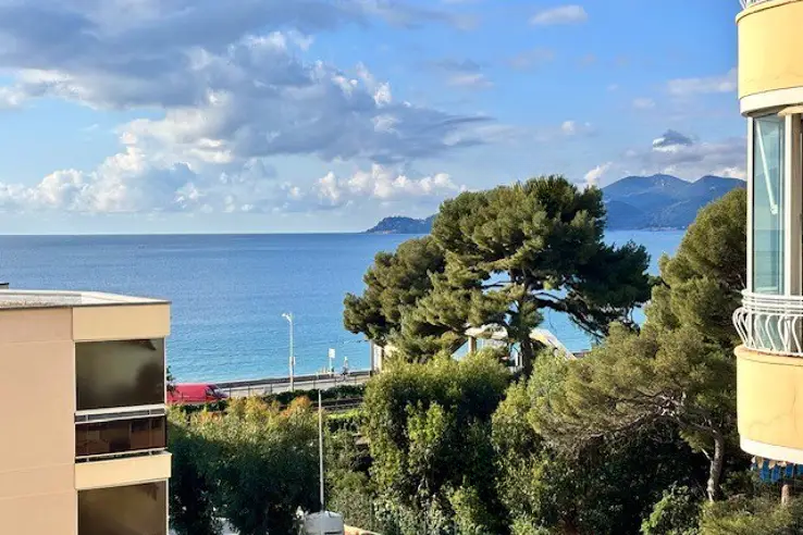 Квартира в Каннах, Франция, 60 м² - фото 1