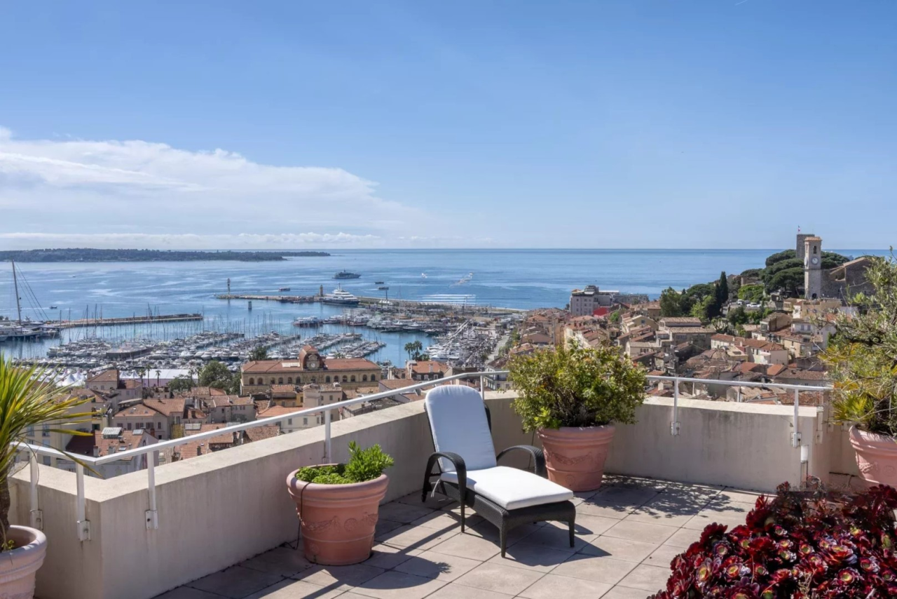 Квартира в Каннах, Франция, 170 м² - фото 1