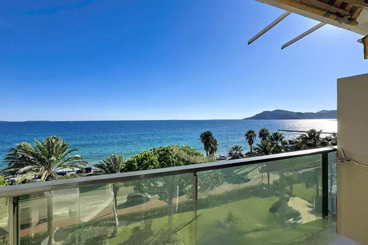 Квартира в Каннах, Франция, 48 м² - фото 1