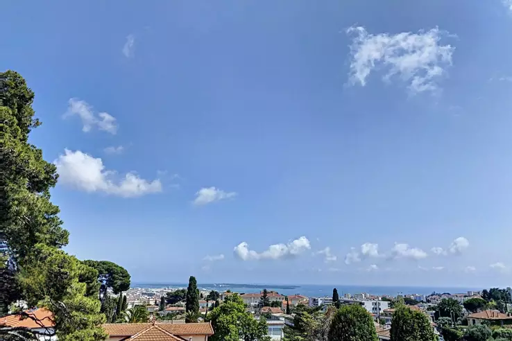 Квартира в Каннах, Франция, 100 м² - фото 1