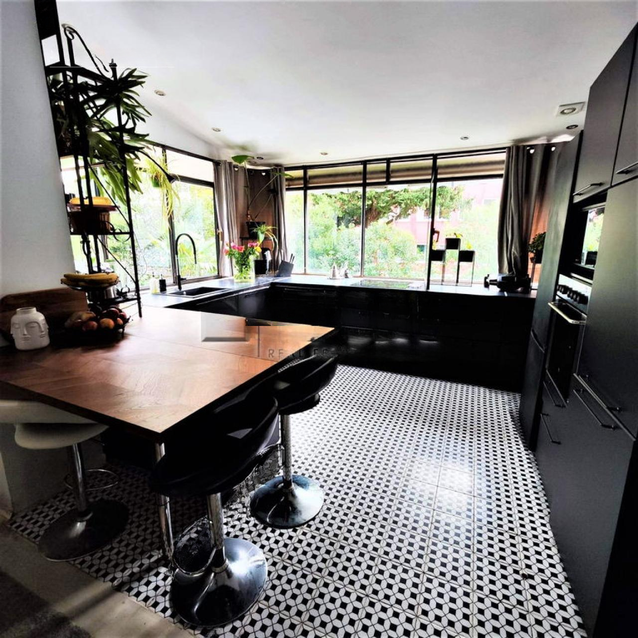 Дом в Портороже, Словения, 279 м² - фото 1