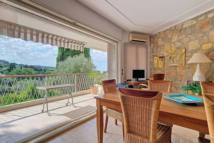 Квартира в Каннах, Франция, 101 м² - фото 1