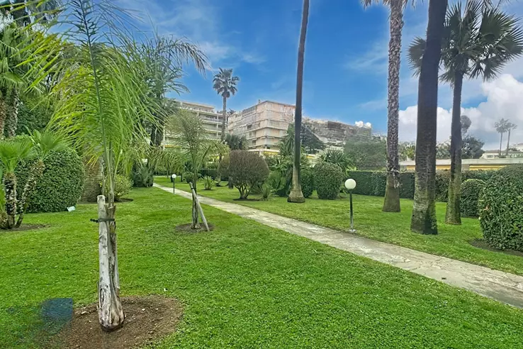 Квартира в Каннах, Франция, 42 м² - фото 1