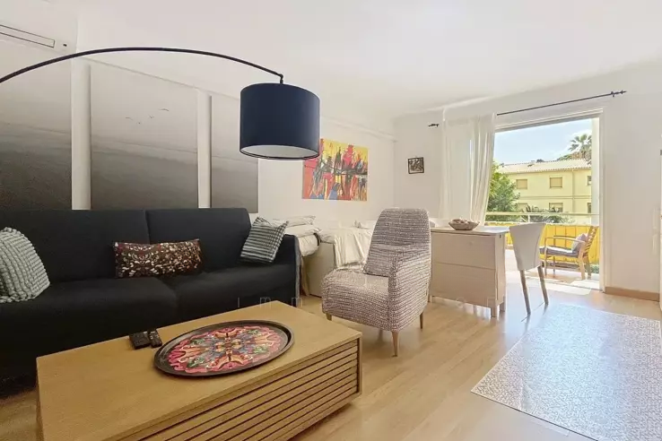 Квартира в Каннах, Франция, 42 м² - фото 1