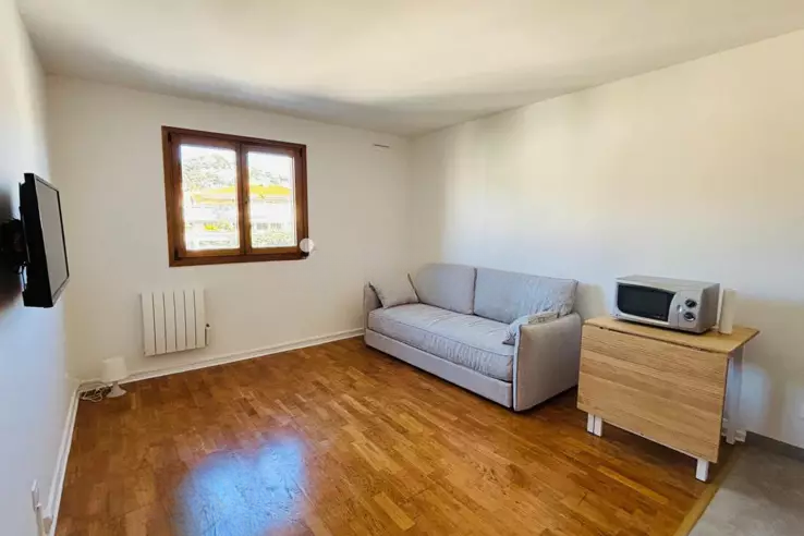 Квартира в Каннах, Франция, 25 м² - фото 1