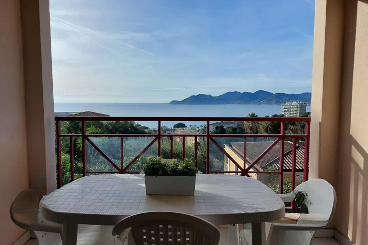 Квартира в Каннах, Франция, 27 м² - фото 1