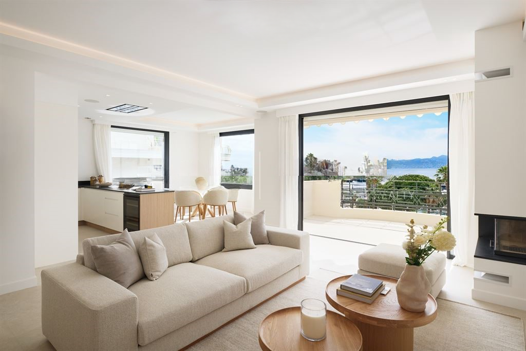 Квартира в Каннах, Франция, 118 м² - фото 1