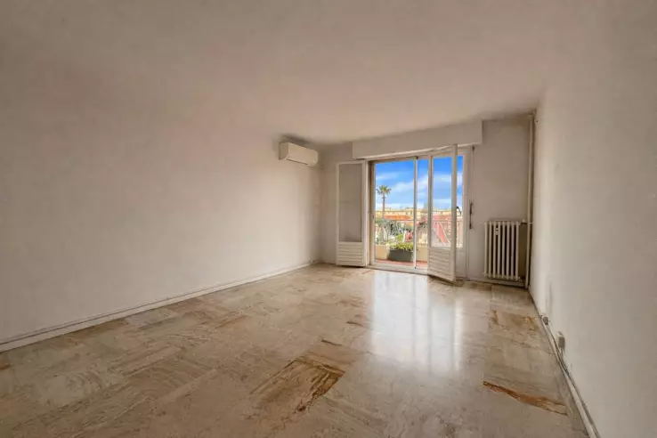 Квартира в Каннах, Франция, 71 м² - фото 1