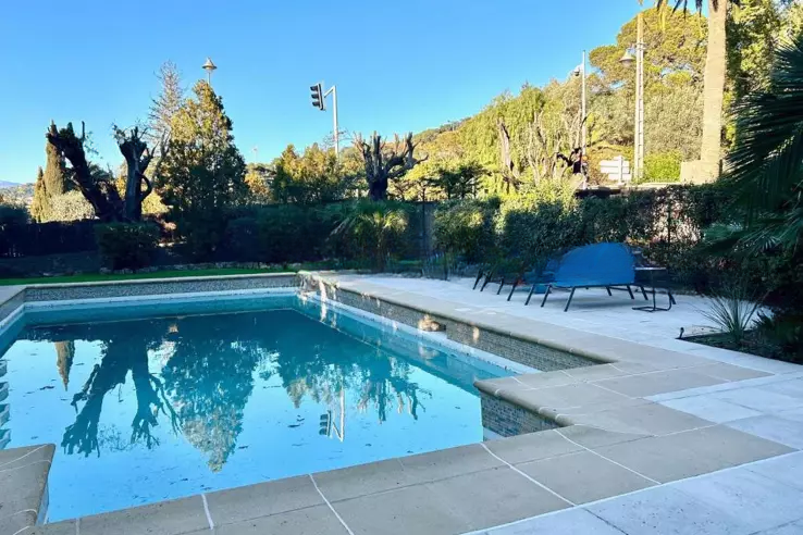 Квартира в Каннах, Франция, 98 м² - фото 1