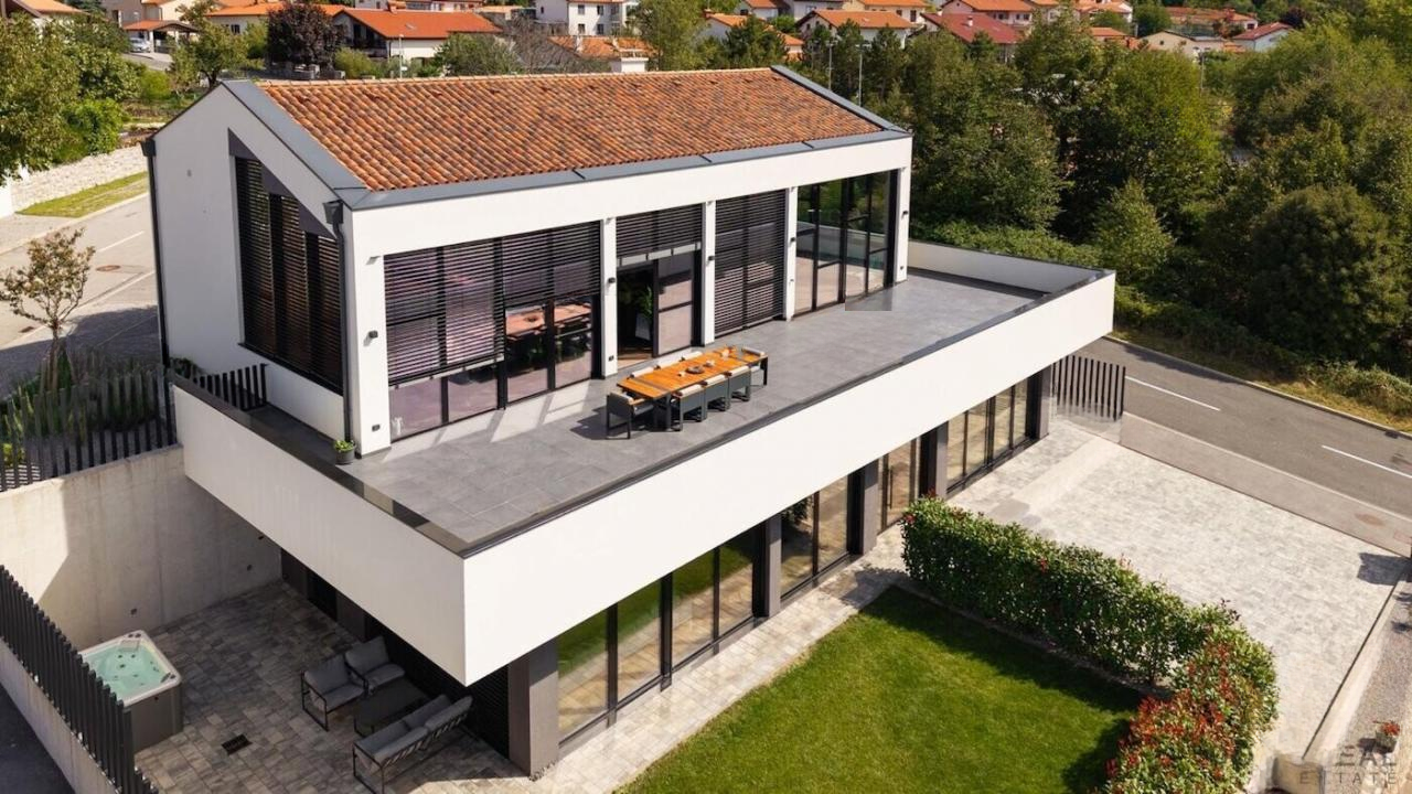 Дом в Сежане, Словения, 446 м² - фото 1