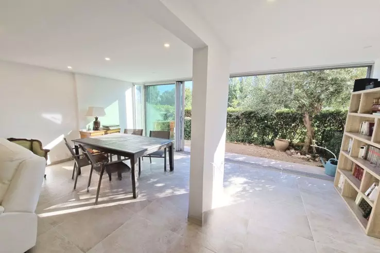 Квартира в Каннах, Франция, 88 м² - фото 1