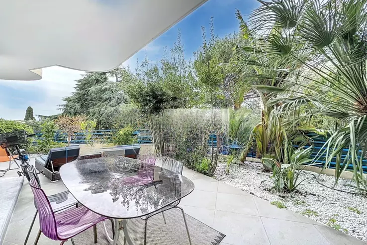 Квартира в Каннах, Франция, 73 м² - фото 1