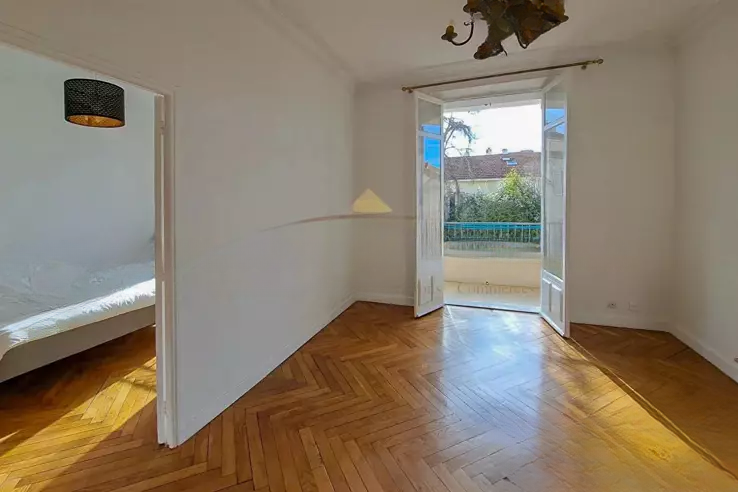 Квартира в Каннах, Франция, 60 м² - фото 1