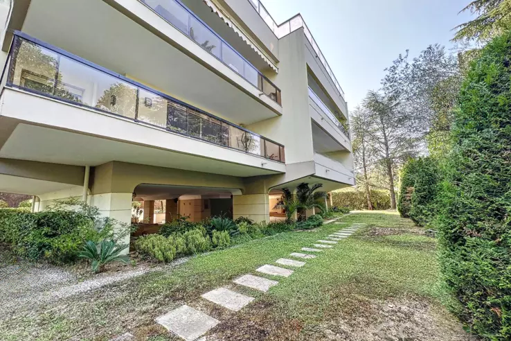 Квартира в Каннах, Франция, 99 м² - фото 1