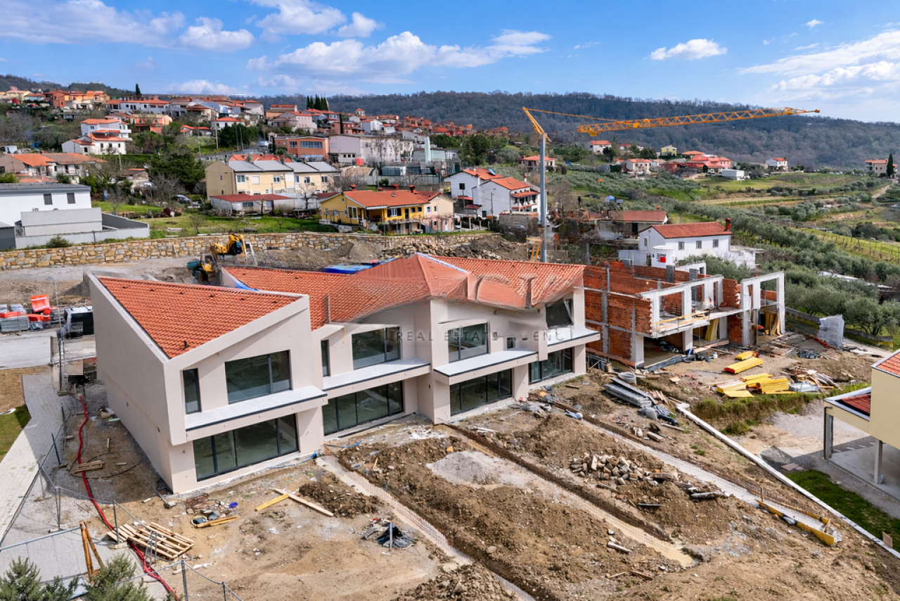 Дом в Шмарье-при-Елшах, Словения, 191 м² - фото 1