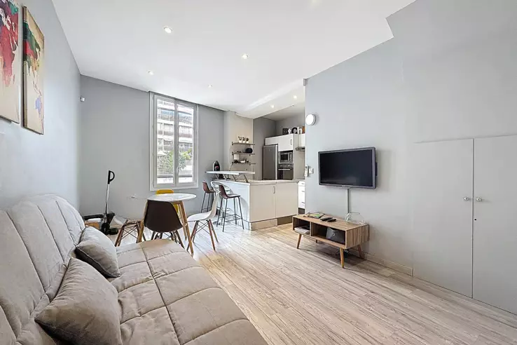 Квартира в Каннах, Франция, 39 м² - фото 1