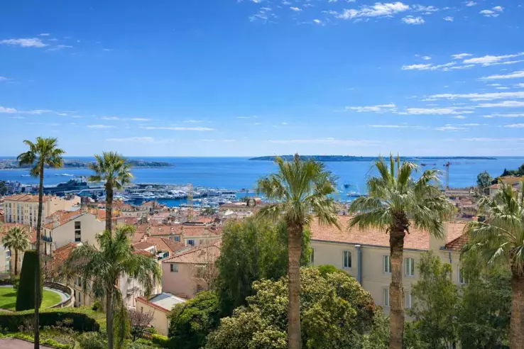 Квартира в Каннах, Франция, 61 м² - фото 1