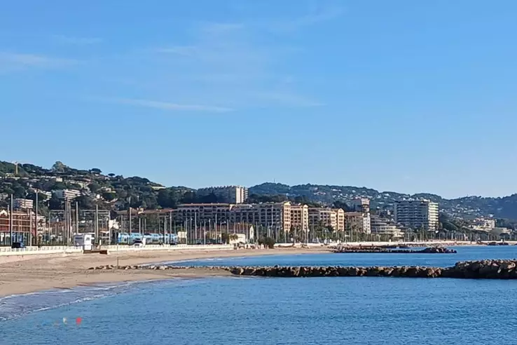 Квартира в Каннах, Франция, 39 м² - фото 1