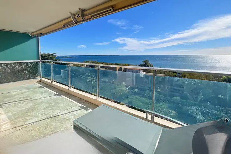 Квартира в Каннах, Франция, 95 м² - фото 1