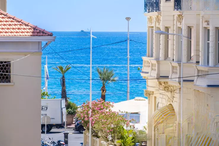 Квартира в Каннах, Франция, 55 м² - фото 1