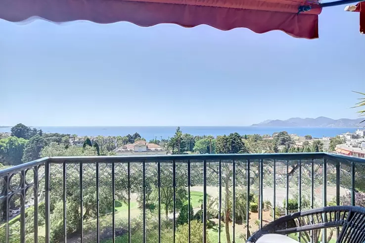 Квартира в Каннах, Франция, 91 м² - фото 1