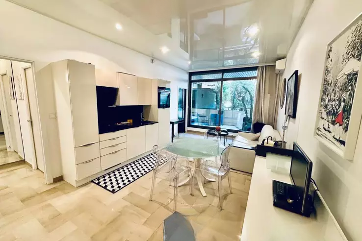 Квартира в Каннах, Франция, 38 м² - фото 1